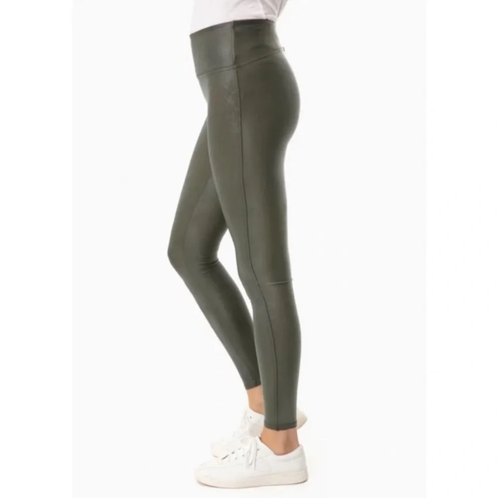 Spanx Faux Leather Leggings In Olive Green Color High Rise Stretchy Sheen‎ SZ M